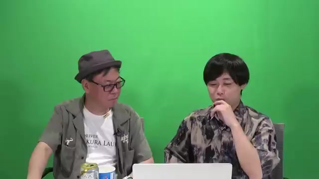 立地条件(駐車場・オープンケーキ)の問題点が指摘される場面