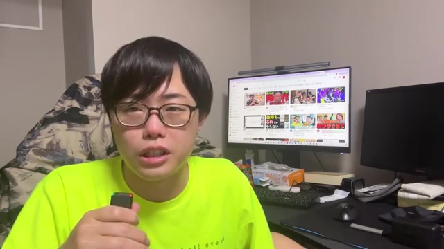 本部から契約解除を提案される場面